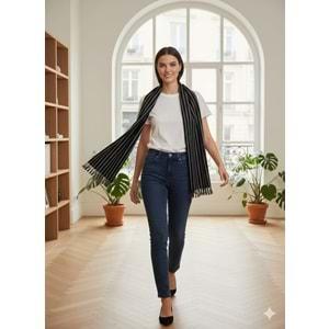 Mira Likralı Viskon El Dokuma Şal 40*199 CMSiyah/ Beyaz